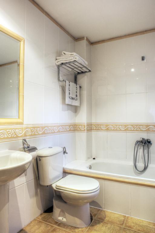 Hotel Brios Lugo Luaran gambar